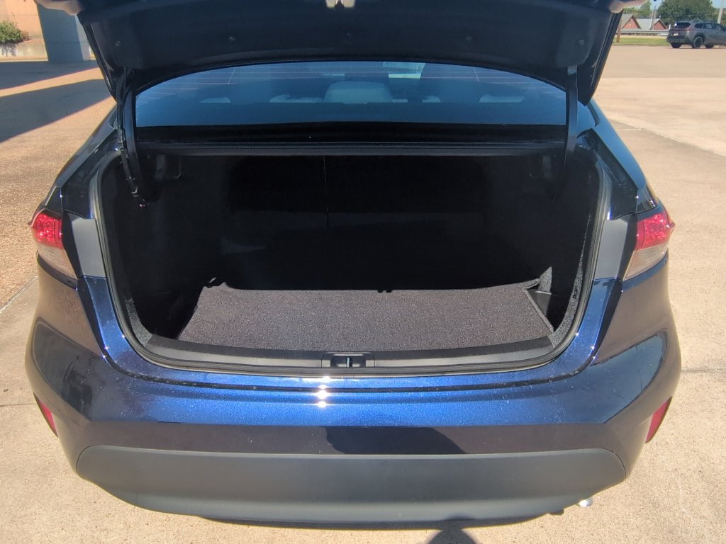 New 2027 Toyota Corolla LE FWD image 10