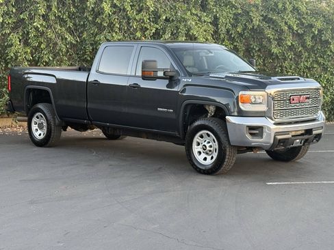 Used 2017 GMC Sierra 3500 4x4 Crew Cab image 3