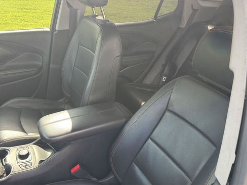 Used 2019 GMC Terrain SLT FWD image 28