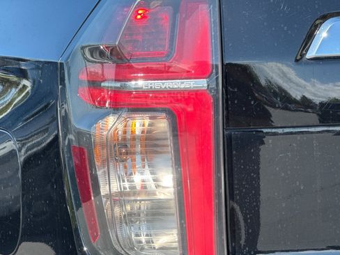 Used 2024 Chevrolet Suburban LT image 49