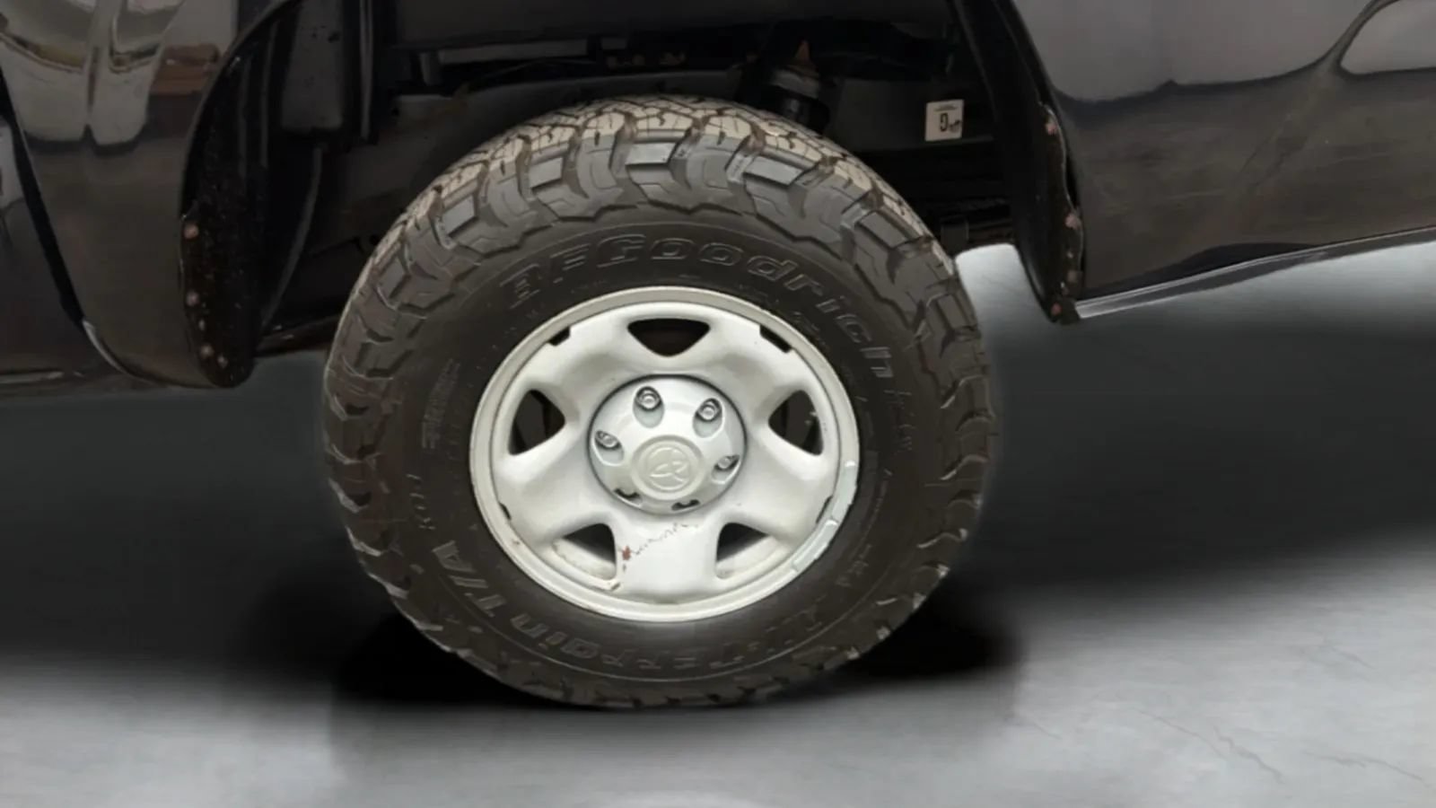 Used 2019 Toyota Tacoma SR w/ SR Convenience Package AWD/4WD image 25