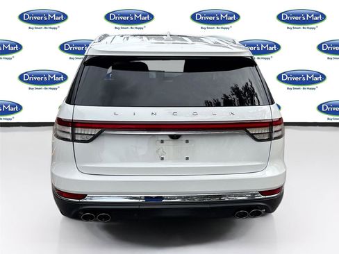 Used 2020 Lincoln Aviator Reserve w/ Equipment Group 202A image 7
