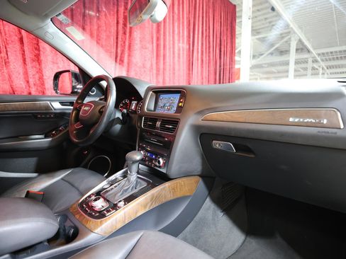 Used 2014 Audi Q5 2.0T Premium Plus w/ Premium Plus Package image 22