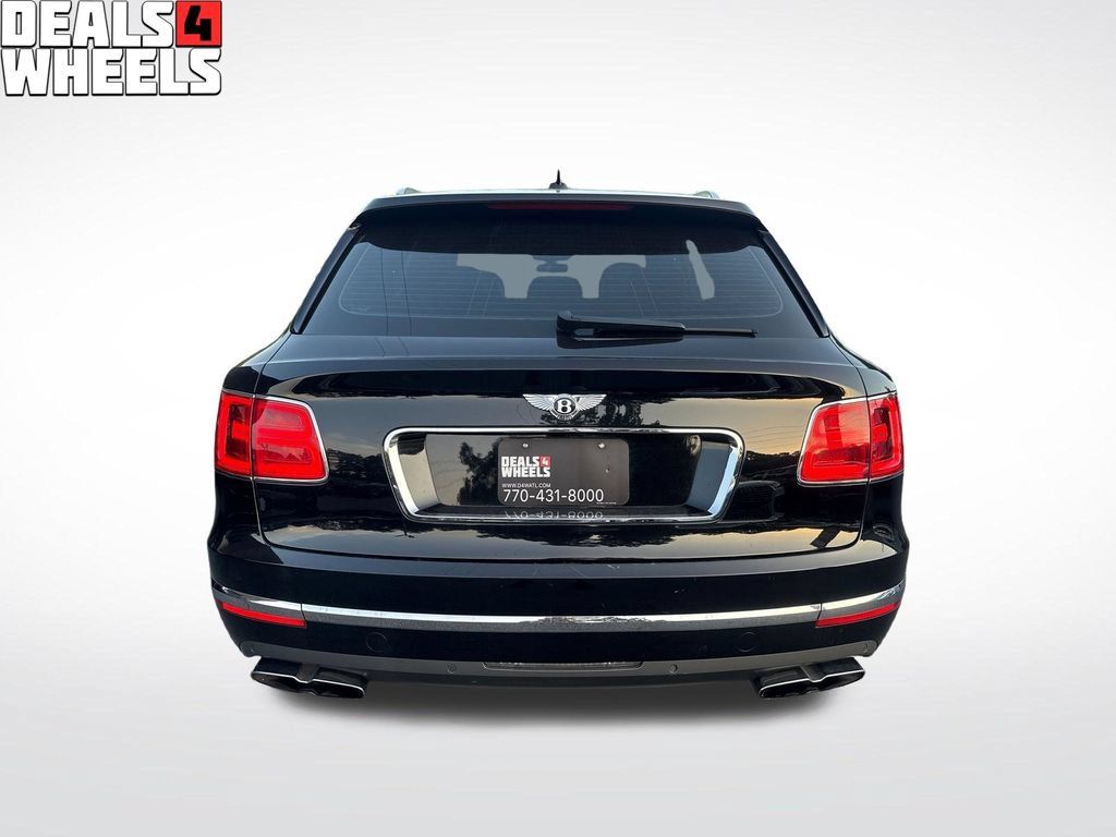 Used 2019 Bentley Bentayga AWD/4WD image 4