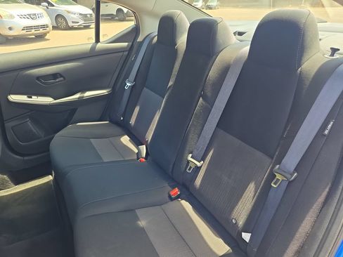Used 2024 Nissan Sentra SV FWD image 13