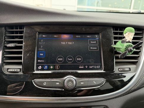 Used 2022 Buick Encore Preferred w/ Safety Package image 6