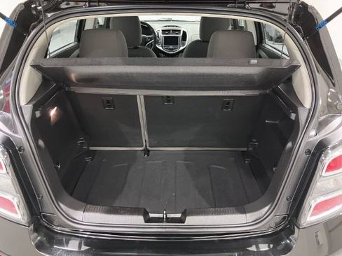 Used 2020 Chevrolet Sonic LT image 46