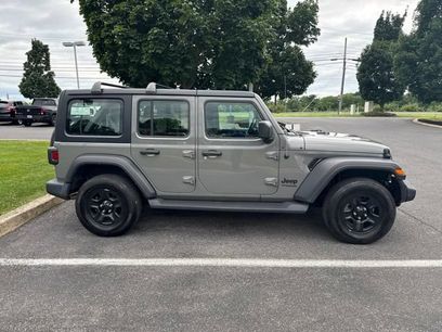 Used 2022 Jeep Wrangler Unlimited Sport