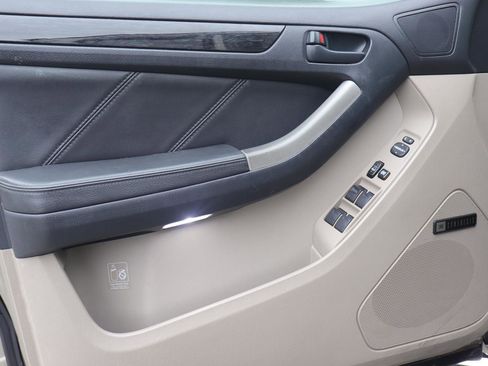 Used 2008 Toyota 4Runner Limited AWD/4WD image 10