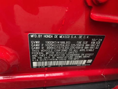 Certified 2025 Honda HR-V Sport image 18