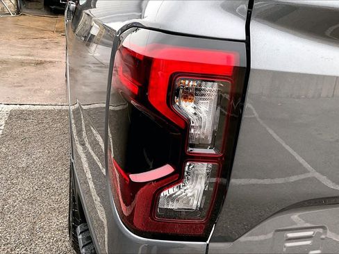 Used 2025 Ford Ranger XLT w/ Equipment Group 301A High image 27