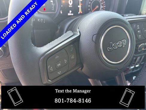 Used 2025 Jeep Wrangler Rubicon image 19