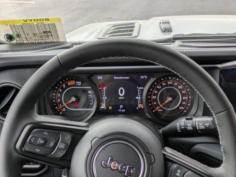 New 2026 Jeep Wrangler Unlimited Rubicon AWD/4WD image 20
