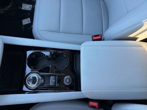 New 2026 Ford Explorer Platinum w/ LUX Leather Package image 20