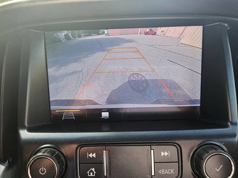 Used 2019 Chevrolet Colorado ZR2 w/ ZR2 Midnight Special Edition AWD/4WD image 22