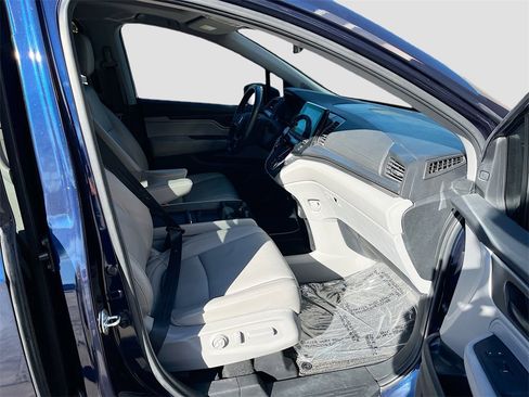 Used 2024 Honda Odyssey EX-L image 29