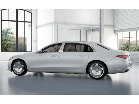 New 2026 Mercedes-Benz Maybach S 580 4MATIC image 31