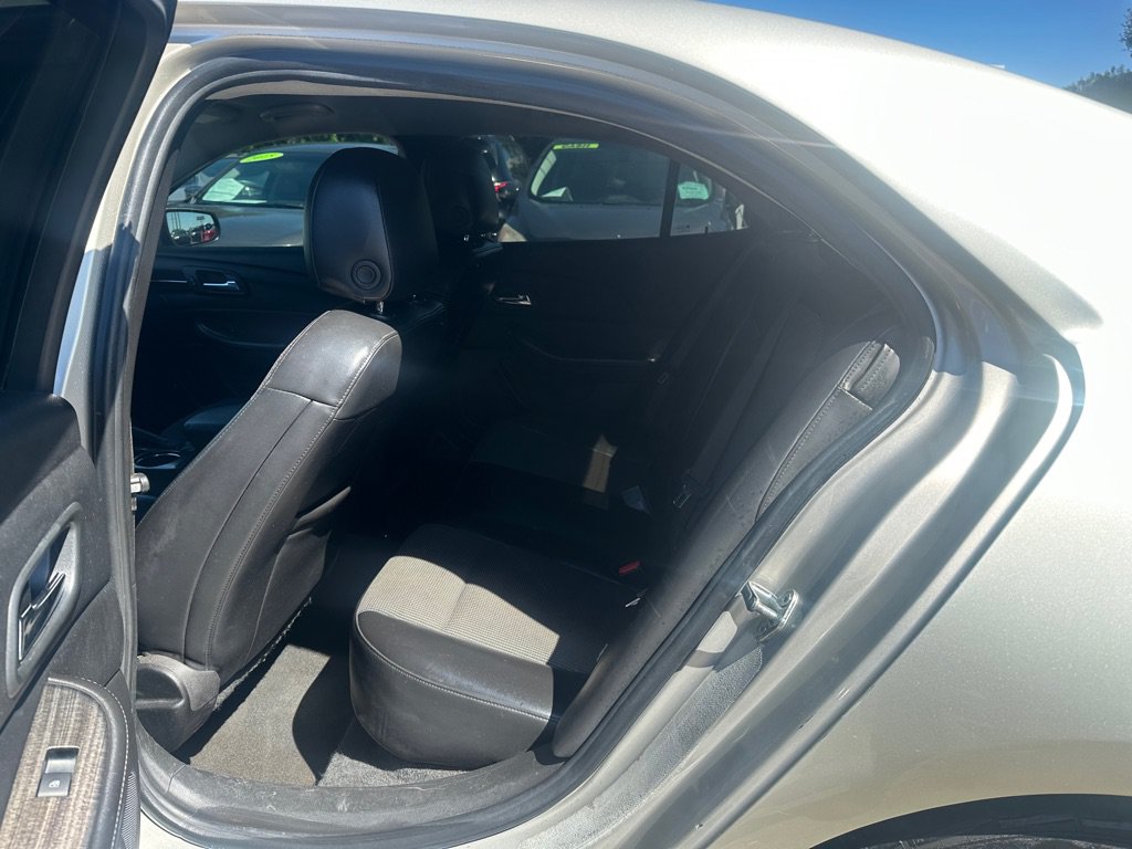 Used 2014 Chevrolet Malibu LT w/ Power Convenience Package FWD image 15