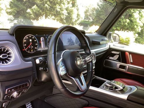 Used 2023 Mercedes-Benz G 550 image 13