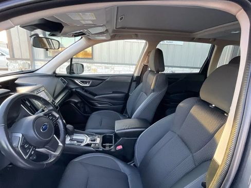 Used 2022 Subaru Forester Premium image 30