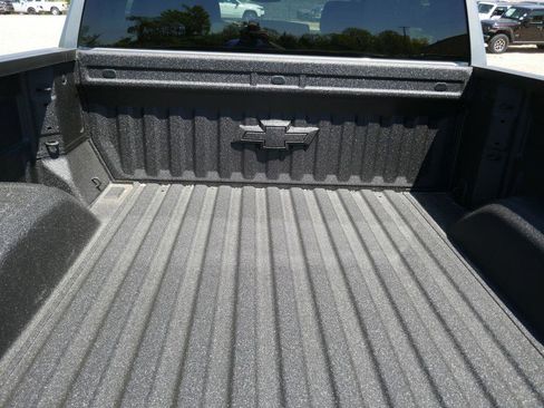 New 2026 Chevrolet Silverado 1500 RST AWD/4WD image 6
