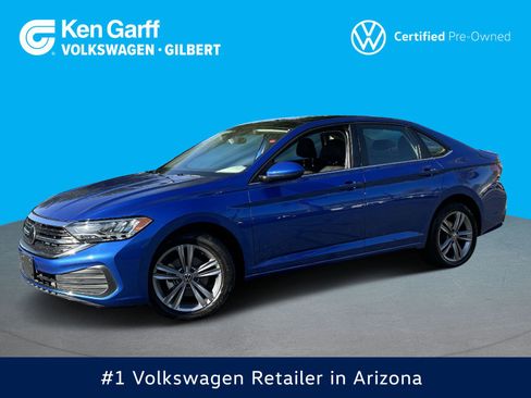 Certified 2024 Volkswagen Jetta SE w/ Panoramic Sunroof Package image 1