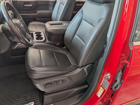 Used 2020 Chevrolet Silverado 2500 LTZ w/ LTZ Plus Package AWD/4WD image 16