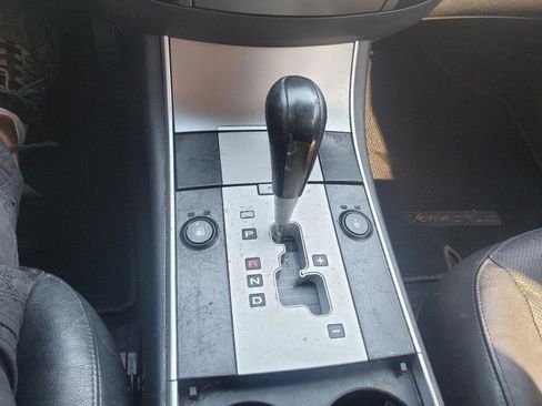 Used 2010 Hyundai Veracruz Limited image 23