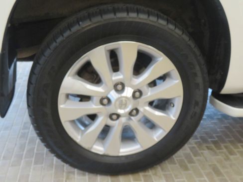 Used 2017 Toyota Sequoia Platinum RWD image 9