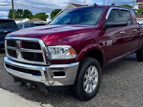 Used 2016 RAM 2500 Laramie AWD/4WD image 2