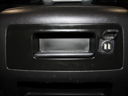 Used 2015 GMC Sierra 1500 SLT w/ Driver Alert Package image 31