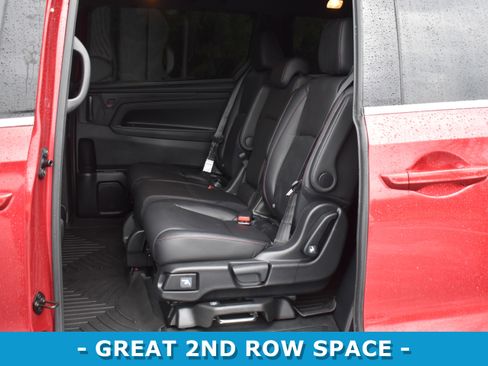 Certified 2024 Honda Odyssey Sport image 9