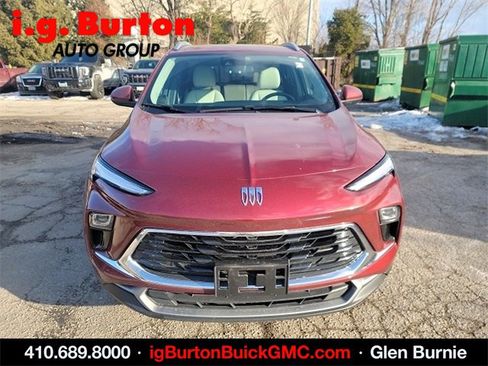 Used 2025 Buick Encore GX Preferred image 2
