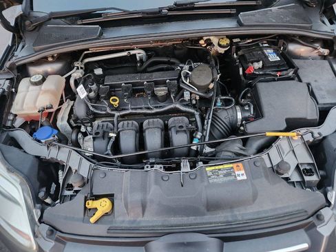 Used 2012 Ford Focus SE FWD image 14