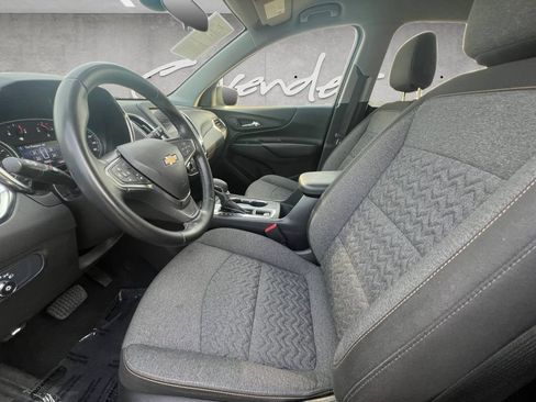 Used 2024 Chevrolet Equinox LT FWD image 19
