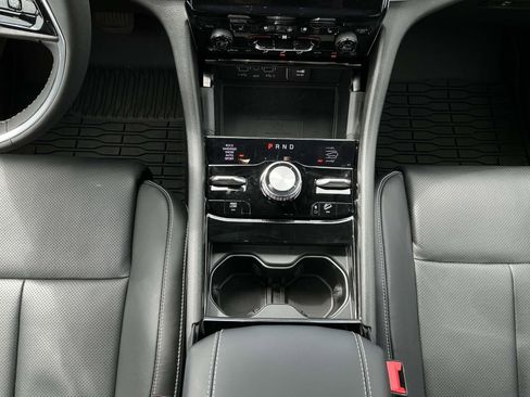 Used 2024 Jeep Grand Cherokee L Overland w/ Luxury Tech Group IV image 23