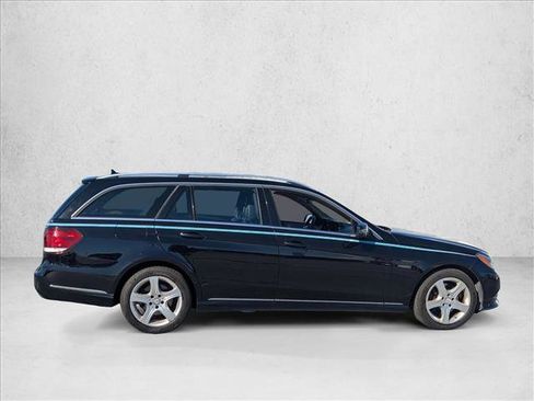 Used 2015 Mercedes-Benz E 350 4MATIC Wagon image 4