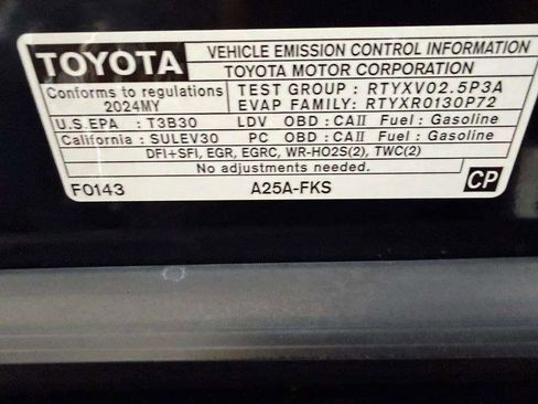 Used 2024 Toyota Camry SE FWD image 35