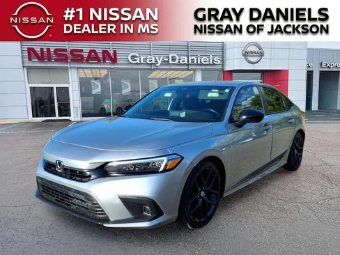 Used 2022 Honda Civic Sport image 3