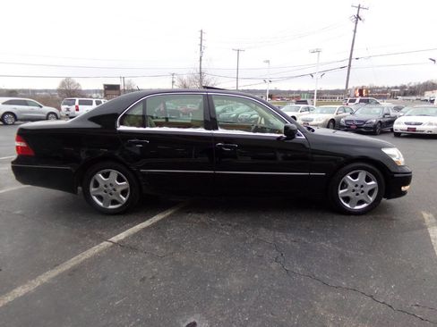 Used 2005 Lexus LS 430 image 4