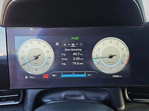 Used 2025 Hyundai Elantra N image 9