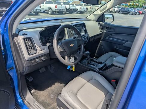 Used 2018 Chevrolet Colorado W/T AWD/4WD image 12