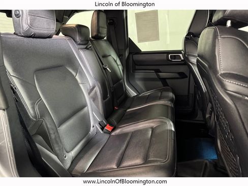 Used 2025 Ford Bronco Badlands AWD/4WD image 11
