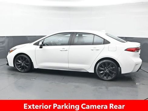 Used 2023 Toyota Corolla SE image 4