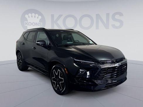 Used 2023 Chevrolet Blazer RS w/ Driver Confidence II Package AWD/4WD image 10