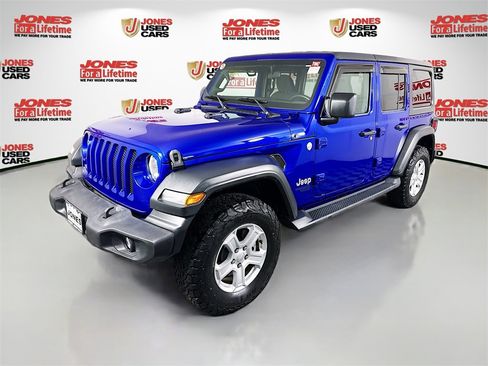 Used 2020 Jeep Wrangler Unlimited Sport image 12