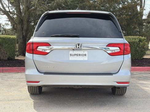 Used 2019 Honda Odyssey EX-L image 3