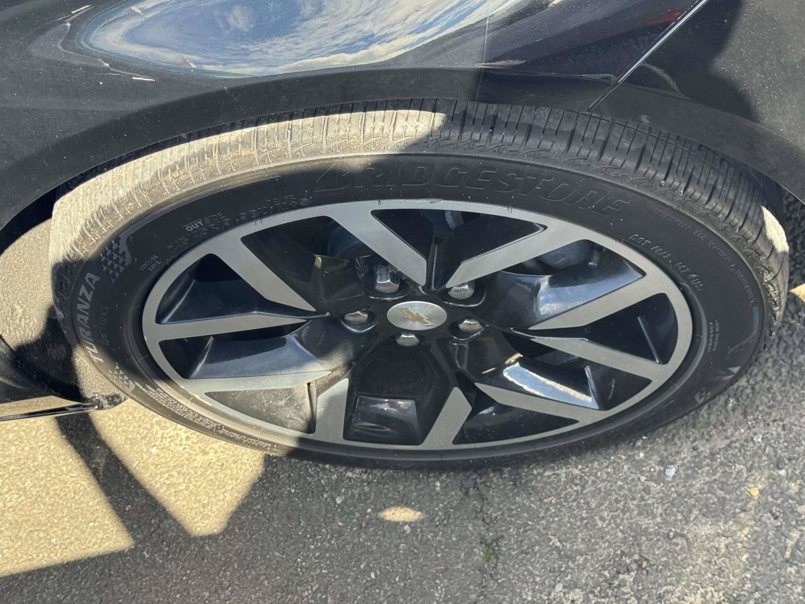 Used 2019 Chevrolet Impala Premier FWD image 5