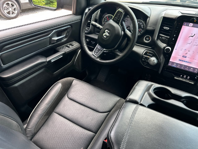 Used 2025 RAM 1500 Laramie AWD/4WD image 25