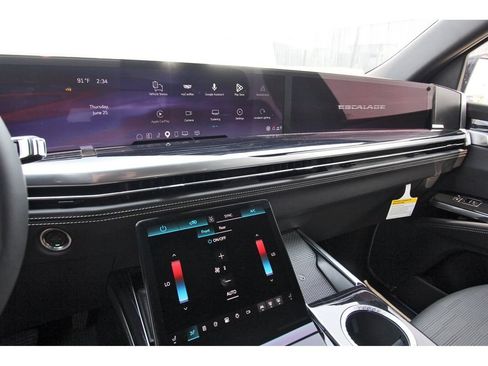 New 2026 Cadillac Escalade ESV Sport w/ Touring Package AWD/4WD image 17